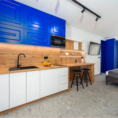 Luxury Coccinella & New Deluxe Felicita Apartment *