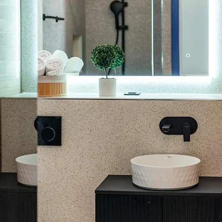 Luxury Coccinella & New Deluxe Felicita