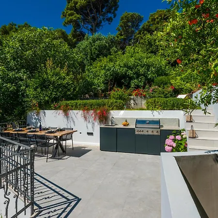 Luxury Coccinella & New Deluxe Felicita