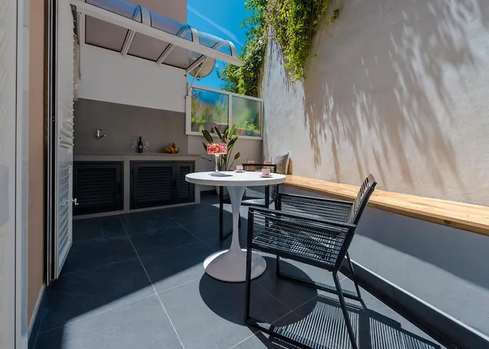 Luxury Coccinella & New Deluxe Felicita